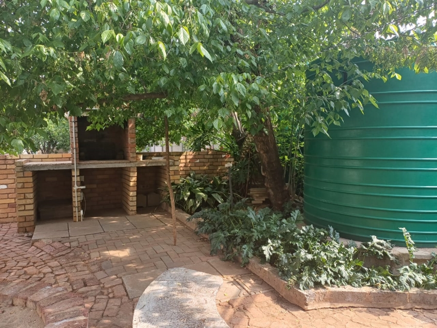 3 Bedroom Property for Sale in Flamwood North West